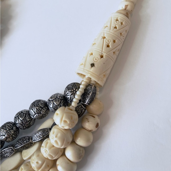 CHICO’S • boho beaded statement necklace - Picture 8 of 9